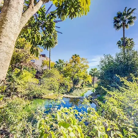 107-exclusive With Pool, Elviria, Apartment