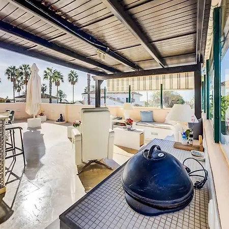 107-exclusive With Pool, Elviria, Apartment *