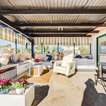 107-exclusive With Pool, Elviria, Apartment *