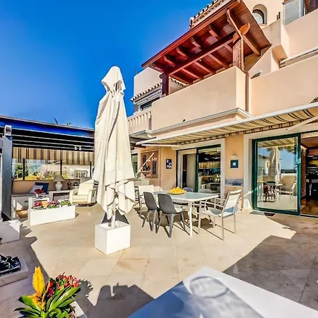 107-exclusive With Pool, Elviria, Apartment *